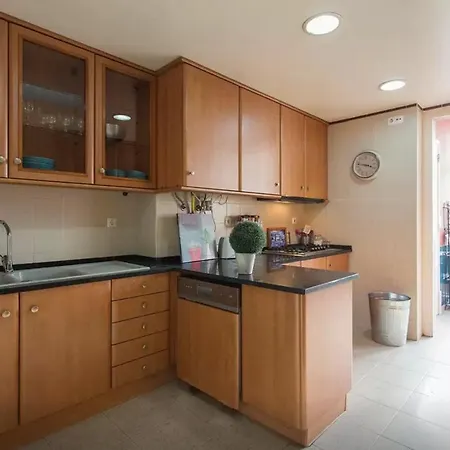 Apartamento Strawberry Fields - 6 Bedroom At Avenida *
